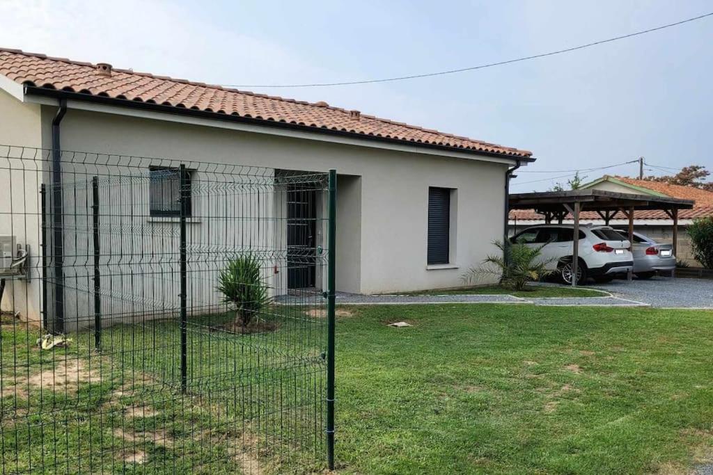 Maison Individuelle Cloturee Villa Coutras Екстериор снимка